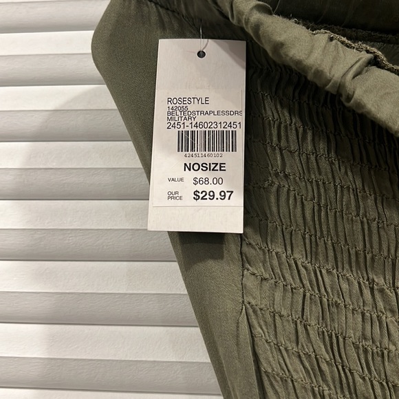 ROSE STYLE BELTED STRAPLESS DRESS WITH BROWN BELT. HIGH-LOW. MADE IN ITALY - Picture 8 of 9